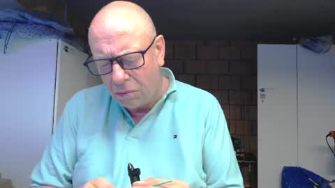 Snapshot of machinegun3dx chatting on August 1, 2026, 7:13 pm Andy online show from August 1, 2026, 7:13 pm