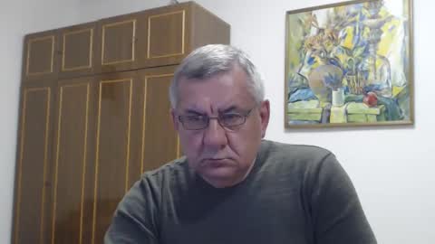 Snapshot of machomale3 chatting on May 4, 2026, 8:27 pm Macho online show from May 4, 2026, 8:27 pm