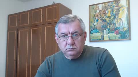 Snapshot of machomale3 chatting on May 13, 2026, 4:37 pm Macho online show from May 13, 2026, 4:37 pm