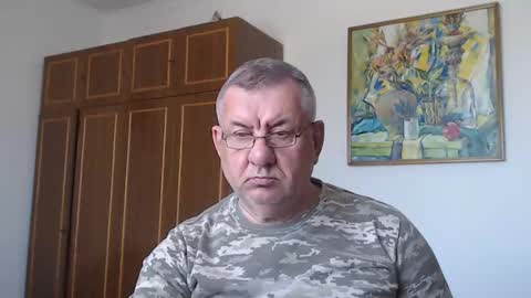 Snapshot of machomale3 chatting on May 22, 2026, 1:06 pm Macho online show from May 22, 2026, 1:06 pm