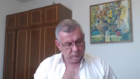 Snapshot of machomale3 chatting on May 28, 2026, 2:47 pm Macho online show from May 28, 2026, 2:47 pm