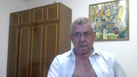 Snapshot of machomale3 chatting on June 26, 2026, 6:45 pm Macho online show from June 26, 2026, 6:45 pm