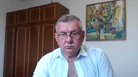 Snapshot of machomale3 chatting on June 29, 2026, 1:44 pm Macho online show from June 29, 2026, 1:44 pm