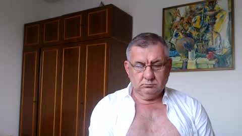 Snapshot of machomale3 chatting on July 2, 2026, 3:51 pm Macho online show from July 2, 2026, 3:51 pm