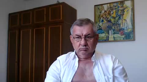 Snapshot of machomale3 chatting on July 10, 2026, 2:52 pm Macho online show from July 10, 2026, 2:52 pm