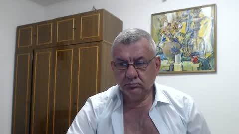 Snapshot of machomale3 chatting on July 23, 2026, 6:39 pm Macho online show from July 23, 2026, 6:39 pm