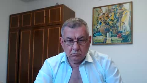 Snapshot of machomale3 chatting on July 27, 2026, 5:09 pm Macho online show from July 27, 2026, 5:09 pm