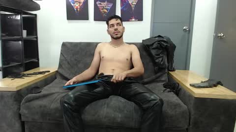 instagram mackdanielsx online show from October 3, 2025, 7:22 pm