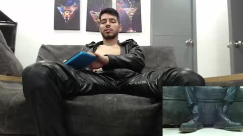 instagram mackdanielsx online show from October 21, 2025, 9:26 pm