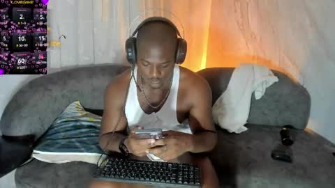 MACKBIG DICK im a damn dominant I like ATMs INSTAGRAM Edwinaragonc online show from May 20, 2026, 3:13 am