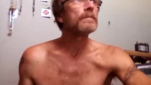 mackdog1369 online show from October 19, 2025, 8:09 pm