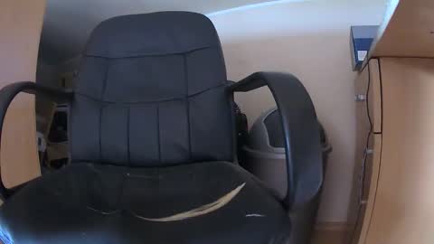 Snapshot of mackenss20 chatting on September 18, 2025, 10:50 am Makan online show from September 18, 2025, 10:50 am