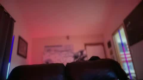 Snapshot of mackincaliallday chatting on September 23, 2025, 1:58 pm MackinCaliAllDay online show from September 23, 2025, 1:58 pm