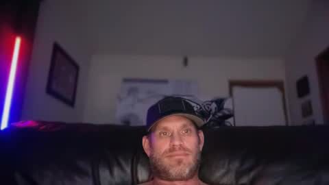 Snapshot of mackincaliallday chatting on October 12, 2025, 11:53 am MackinCaliAllDay online show from October 12, 2025, 11:53 am