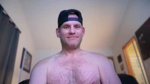 Snapshot of mackincaliallday chatting on October 26, 2025, 8:53 am MackinCaliAllDay online show from October 26, 2025, 8:53 am