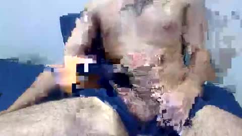 Snapshot of macking33 chatting on October 12, 2025, 5:45 pm Mac online show from October 12, 2025, 5:45 pm