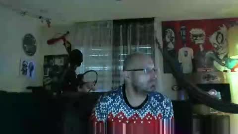 Snapshot of mad_dem0n chatting on December 15, 2024, 12:28 pm Manuel online show from December 15, 2024, 12:28 pm