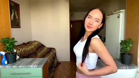 Lilo online show from May 12, 2026, 6:10 am