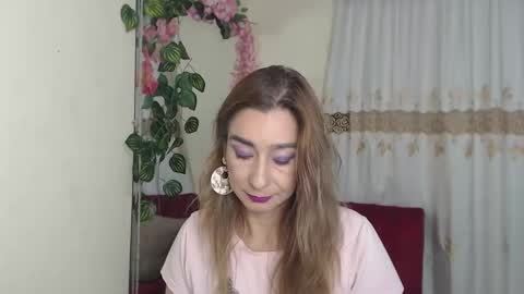 Dalila online show from February 18, 2025, 12:49 pm
