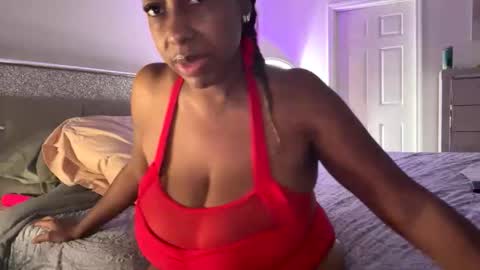 madam_glam online show from October 2, 2025, 4:36 pm