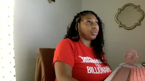 Snapshot of madam_glam chatting on June 18, 2026, 1:48 pm madam_glam online show from June 18, 2026, 1:48 pm