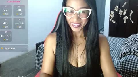 Snapshot of madam_klauss chatting on March 4, 2026, 7:36 am EMILY online show from March 4, 2026, 7:36 am