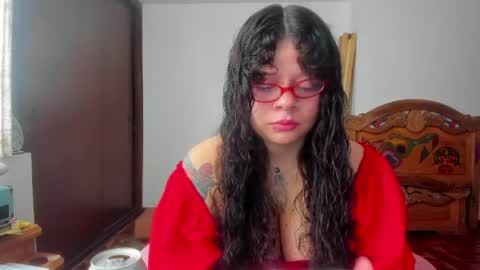 di online show from May 1, 2026, 3:38 pm