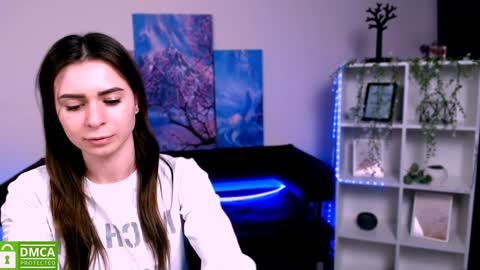 Snapshot of madam_ulis chatting on January 16, 2025, 5:01 pm Ulis online show from January 16, 2025, 5:01 pm