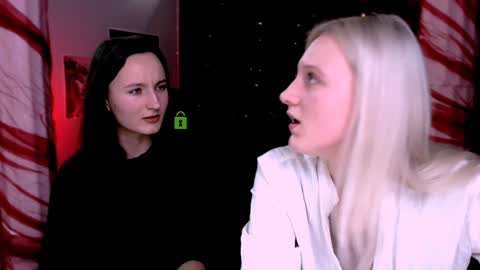 Snapshot of madam_ulis chatting on January 22, 2025, 12:06 pm Ulis online show from January 22, 2025, 12:06 pm