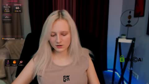 Snapshot of madam_ulis chatting on January 25, 2025, 2:25 pm Ulis online show from January 25, 2025, 2:25 pm