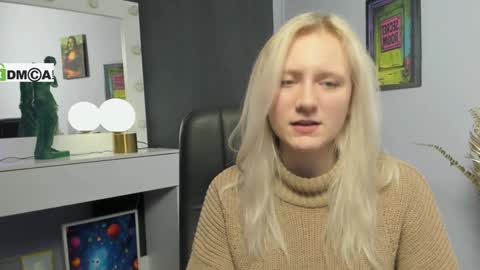 Snapshot of madam_ulis chatting on February 3, 2025, 3:06 pm Ulis online show from February 3, 2025, 3:06 pm