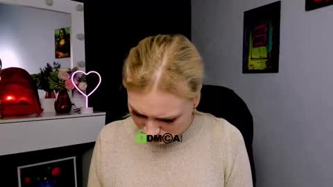 Snapshot of madam_ulis chatting on February 25, 2025, 10:15 am Ulis online show from February 25, 2025, 10:15 am