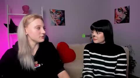 Snapshot of madam_ulis chatting on March 3, 2025, 1:09 pm Ulis online show from March 3, 2025, 1:09 pm