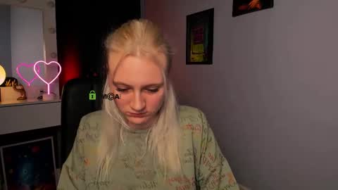 Snapshot of madam_ulis chatting on March 7, 2025, 12:23 pm Ulis online show from March 7, 2025, 12:23 pm