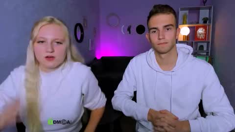 Snapshot of madam_ulis chatting on October 14, 2025, 5:47 pm Ulis online show from October 14, 2025, 5:47 pm