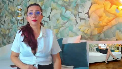 Madam Angelic online show from May 7, 2026, 4:29 am