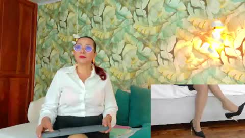 Madam Angelic online show from August 2, 2026, 4:33 am