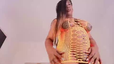 Snapshot of madame_ebony chatting on July 21, 2026, 11:45 am Gabriela - Madameebony online show from July 21, 2026, 11:45 am