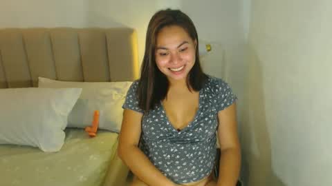 Snapshot of madame_ivy chatting on June 18, 2026, 9:14 am Ivy online show from June 18, 2026, 9:14 am