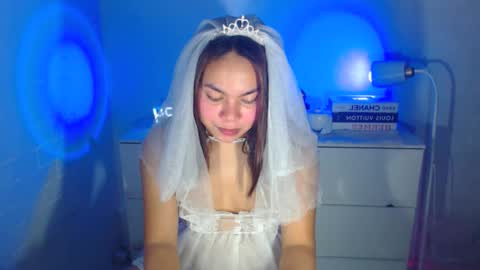 Snapshot of madame_ivy chatting on July 15, 2026, 6:51 am Ivy online show from July 15, 2026, 6:51 am