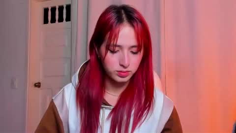 Snapshot of madame_lilith chatting on February 10, 2025, 11:15 am madame lilith online show from February 10, 2025, 11:15 am