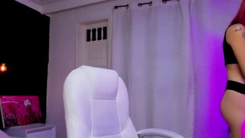 Snapshot of madame_lilith chatting on February 13, 2025, 11:17 am madame lilith online show from February 13, 2025, 11:17 am