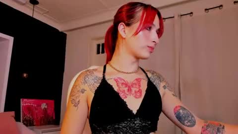 Snapshot of madame_lilith chatting on February 28, 2025, 11:25 am madame lilith online show from February 28, 2025, 11:25 am