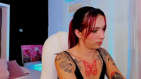 Snapshot of madame_lilith chatting on March 3, 2025, 5:29 pm madame lilith online show from March 3, 2025, 5:29 pm