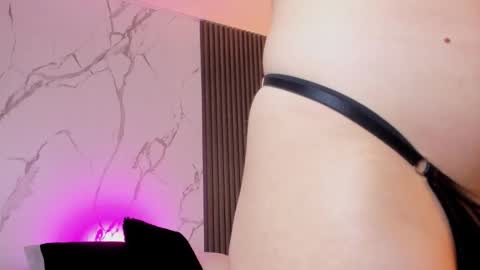  madame lilith  online show from April 27, 2026, 11:08 am