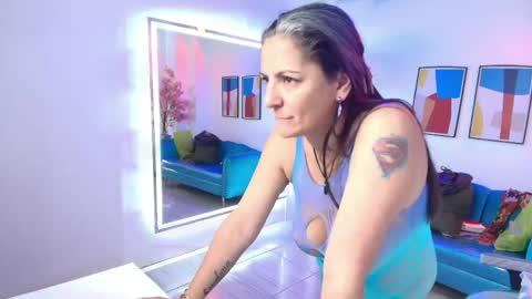 Snapshot of madame_scarllet chatting on May 12, 2026, 11:40 am Madame Scarllet online show from May 12, 2026, 11:40 am