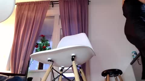 Snapshot of madamekatrina chatting on December 31, 2024, 6:48 am madamekatrina online show from December 31, 2024, 6:48 am