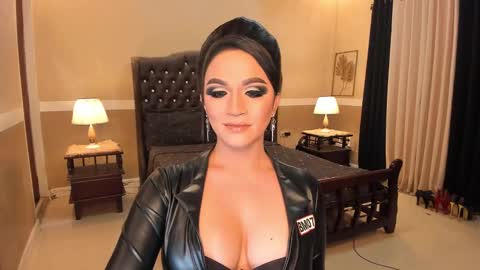 Alison Kloss online show from March 11, 2025, 2:54 am