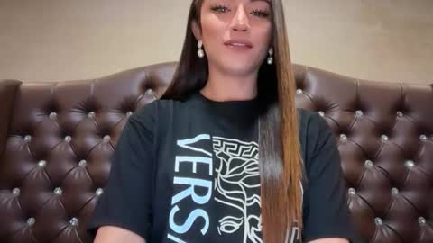 Alison Kloss online show from February 2, 2026, 12:31 am