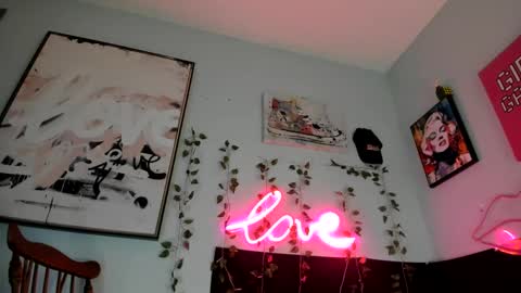 Maddi Avalon online show from February 26, 2025, 12:47 pm